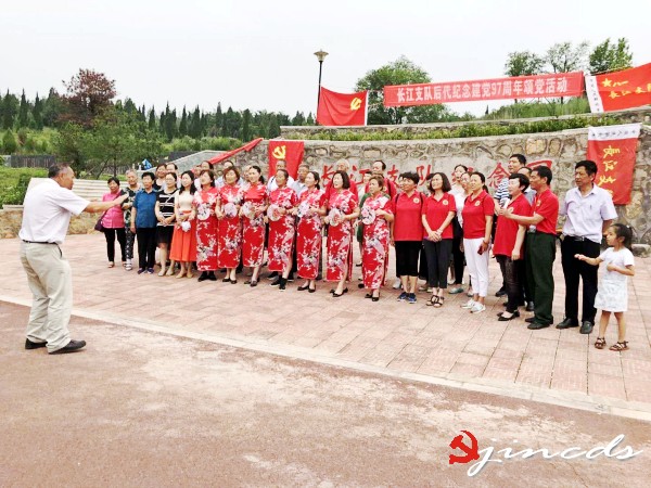 微信图片_20180704202553_conew1.jpg