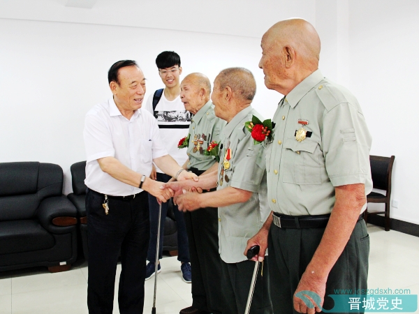 晋城市中共党史学会举行纪念抗日战争胜利70周年座谈会