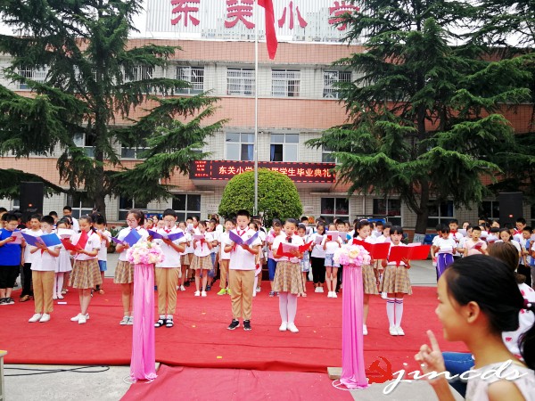 朗诵毕业诗_conew1.jpg