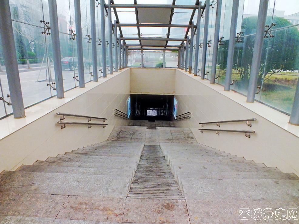 地下通道4(摄影:李宏伟)