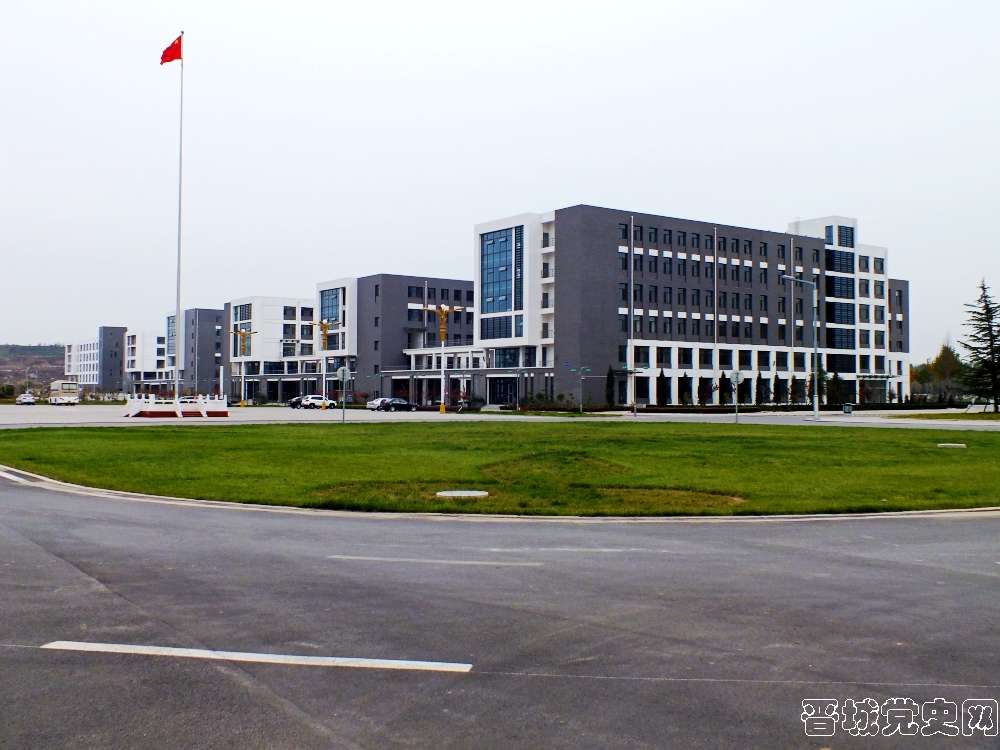 5、太原科技大学晋城分校校园风景（摄影：张涛）