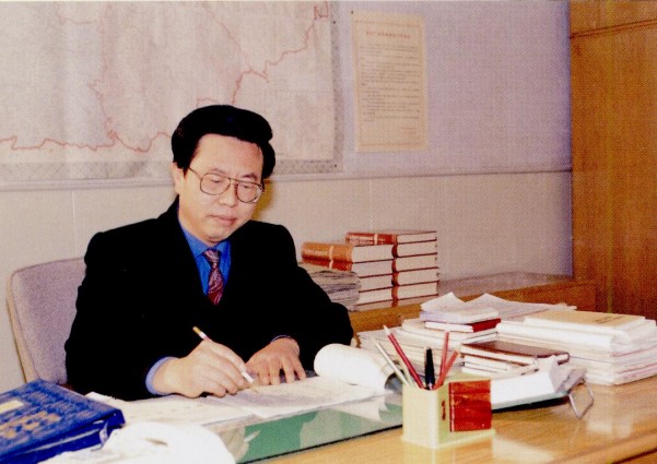 (3)王云龙，1991年1月至1992年4月任市委书记