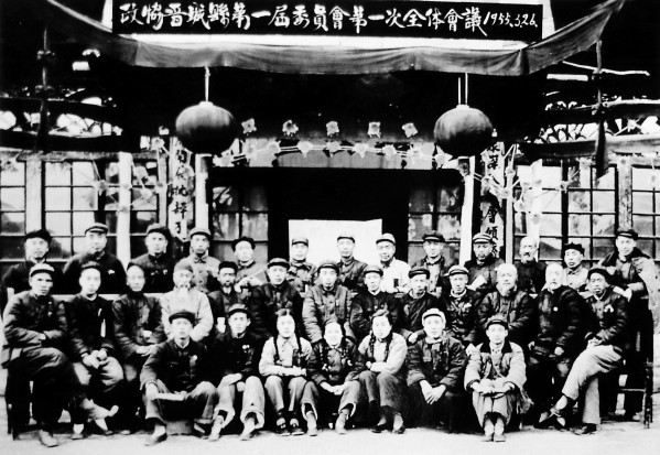 (1)1955年3月，政协晋城县一届一次会议召开